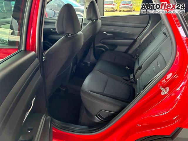 Hyundai TUCSON NX4 Pure 1.6 T-GDI 2WD 48V / Sitz + Lenkradheiz. LED Tempomat Alu 17" 