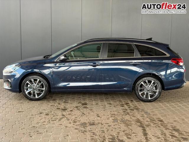 Vorlauffahrzeuge Hyundai i30 Kombi - Comfort Plus 1.0 TGDI DCT/ Navi / Sitz   Lenkradheizung PDC V&H Kamera LED Alu 17"