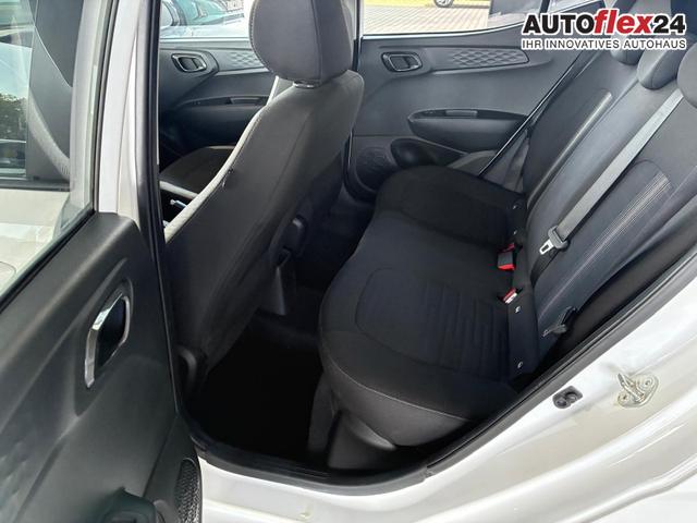 Hyundai i10 MPI 1.0 63PS Comfort / CarPlay Navi Kamera Tempomat Alu 15'' 