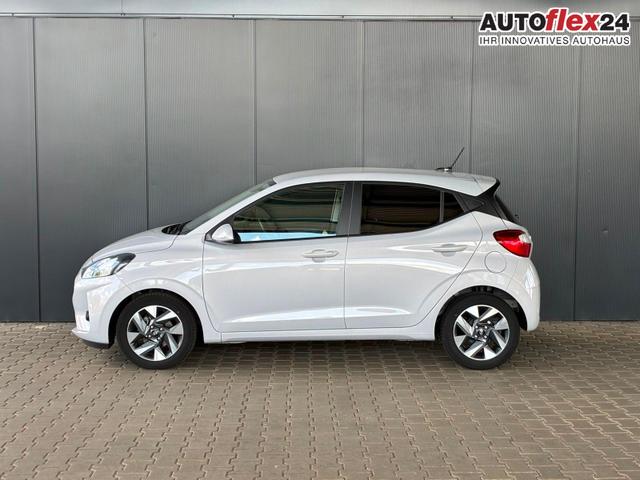 Gebrauchtfahrzeug Hyundai i10 - MPI 1.0 63PS Comfort / CarPlay Navi Kamera Tempomat Alu 15''