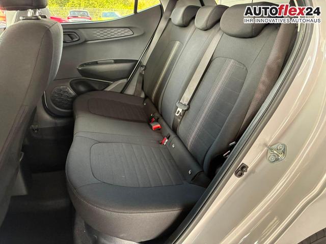 Hyundai i10 MPI 1.0 63PS Comfort / CarPlay Navi Kamera Tempomat Alu 15'' 