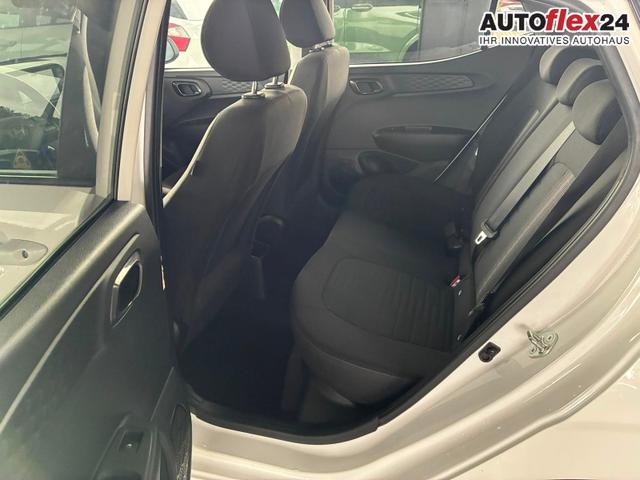 Hyundai i10 MPI 1.0 63PS Comfort / CarPlay Navi Kamera Tempomat Alu 15'' 