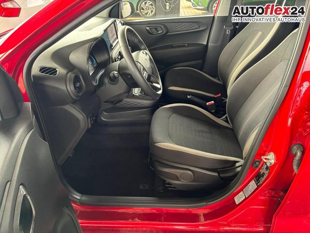 Hyundai i10 MPI 1.0 63PS Comfort / CarPlay Navi Kamera Tempomat Alu 15'' 