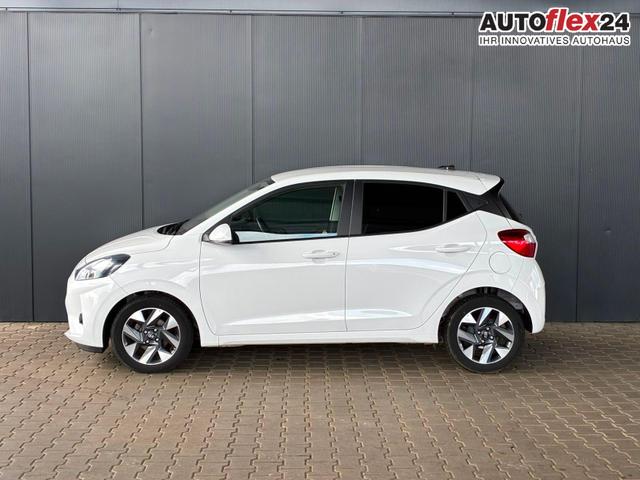 Gebrauchtfahrzeug Hyundai i10 - MPI 1.0 63PS Comfort / CarPlay Navi Kamera Tempomat Alu 15''