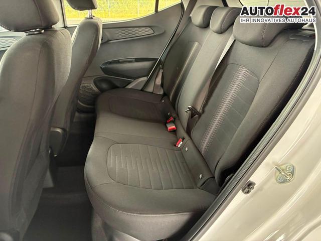 Hyundai i10 MPI 1.0 63PS Comfort / CarPlay Navi Kamera Tempomat Alu 15'' 