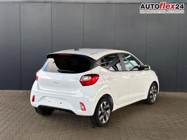 Hyundai i10 MPI 1.0 63PS Comfort / CarPlay Navi Kamera Tempomat Alu 15'' 