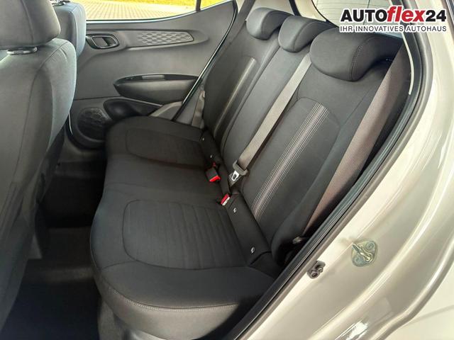 Hyundai i10 MPI 1.0 63PS Comfort / CarPlay Navi Kamera Tempomat Alu 15'' 