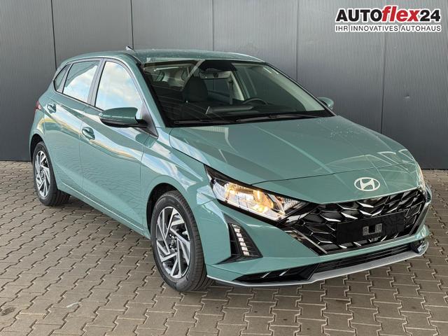 Hyundai i20 Smart 1.0 T-GDi 90PS 7DCT Automatik / Navi PDC H. mit Kamera SHZ Vorne ALU 16'' 