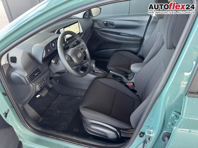 Hyundai i20 Smart 1.0 T-GDi 90PS 7DCT Automatik / Navi PDC H. mit Kamera SHZ Vorne ALU 16'' 