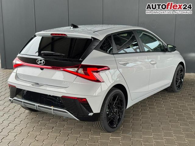 Hyundai i20 Black-Line STYLE 1,0 T-GDi 7-DCT / Navi Tempomat Spurhalteassistent Kamera Sitz + Lenkradheizung LED 