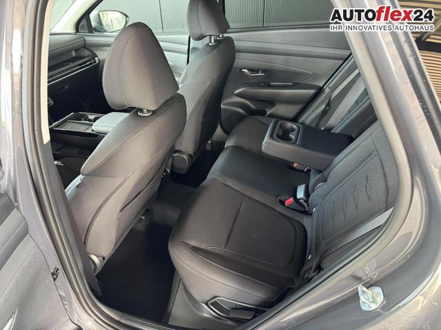 Hyundai TUCSON Comfort 1.6 T-GDI 4WD 7DCT / LED PDC V&H + Kamera Sitz Lenkradheizung Alu 18" 