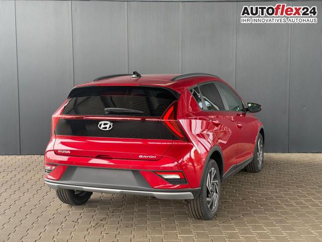 Hyundai BAYON Comfort Plus 1.0 T-GDI 7-DCT AT / Tempomat Kamera Sitz + Lenkradheizung Navi Alu 16'' 