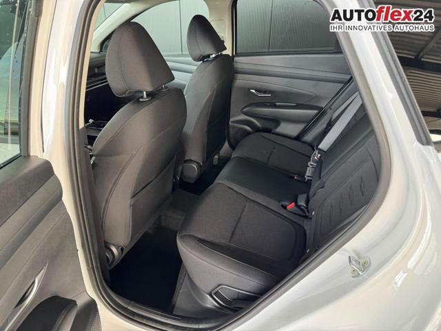 Hyundai TUCSON Comfort 1.6 T-GDI 4WD 7DCT / LED PDC V&H + Kamera Sitz Lenkradheizung Alu 18" 