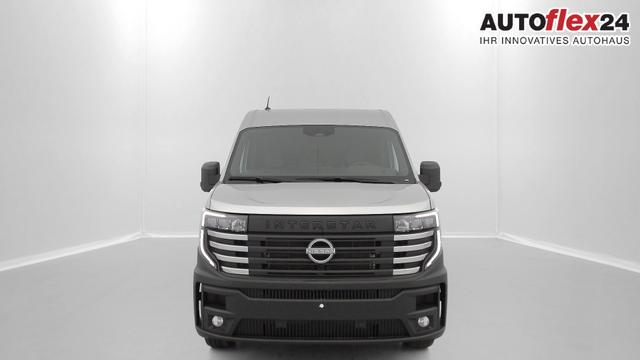 Vorlauffahrzeuge Nissan Interstar - 