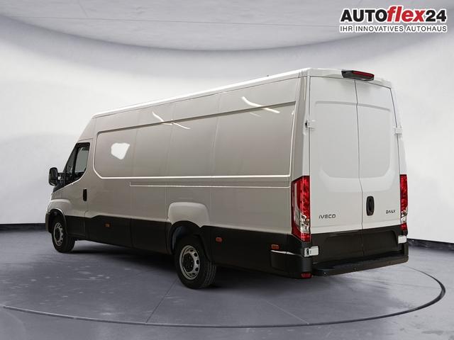 Iveco 35S18 