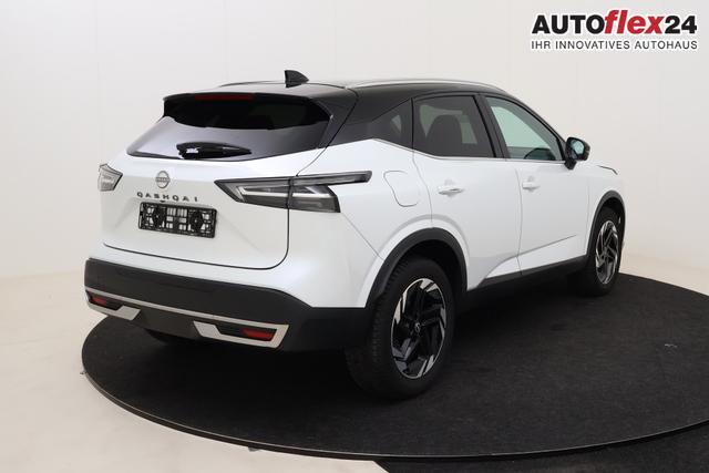 Nissan Qashqai N-Connecta Winter Comfort + PANO 2 Tone 