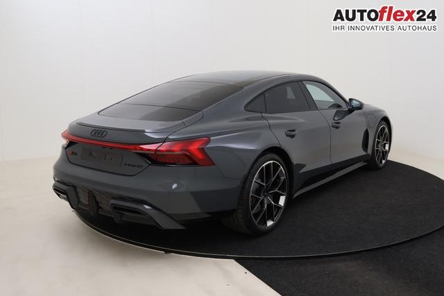 Audi RS e-tron GT 