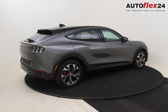 Ford Mustang Mach-E 98 kWh Extended range 