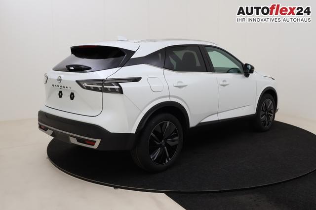 Nissan Qashqai Tekna 1.3 158 hp CVT 2WD 