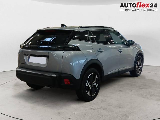 Peugeot 2008 Allure 1.2L (1199cc) 100 hp S&S, 6-speed manual 