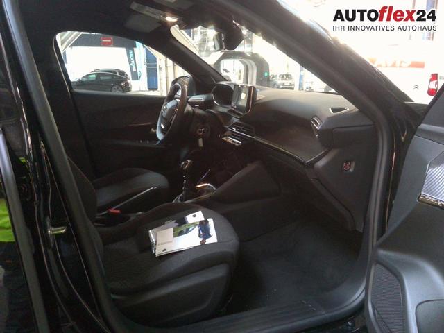 Peugeot 2008 Style 1.2 Essence 102hp BVM6 