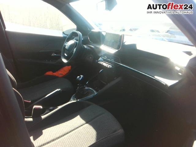 Peugeot 2008 Style 1.2L (1199cc) gasoline, 100 hp, S&S, 6-speed manual 