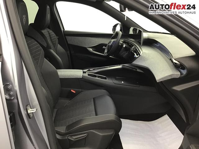 Peugeot 3008 GT 1.2 Hybrid Electric/Gasoline 147hp 