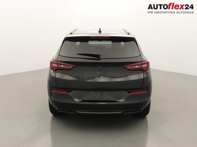 Opel Grandland GS 1.2 Gasoline 132hp 