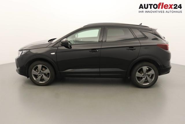 Opel Grandland GS 1.2 GASOLINE 130hp 