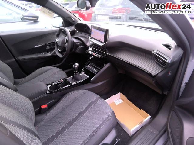 Peugeot 2008 Allure 1.2L 100hp S&S (6-speed manual) 