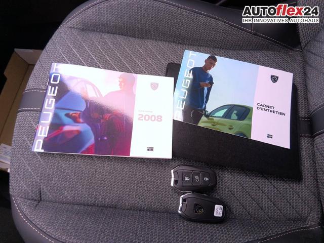 Peugeot 2008 Allure 1.2L 100hp S&S (6-speed manual) 