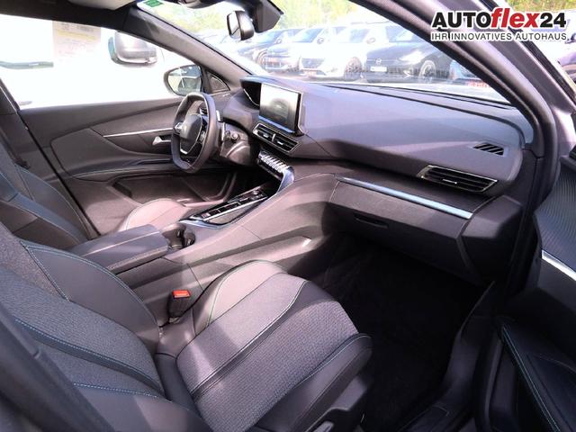 Peugeot 5008 Allure Pack 1.2L Hybrid (136 hp) e-DCS6 