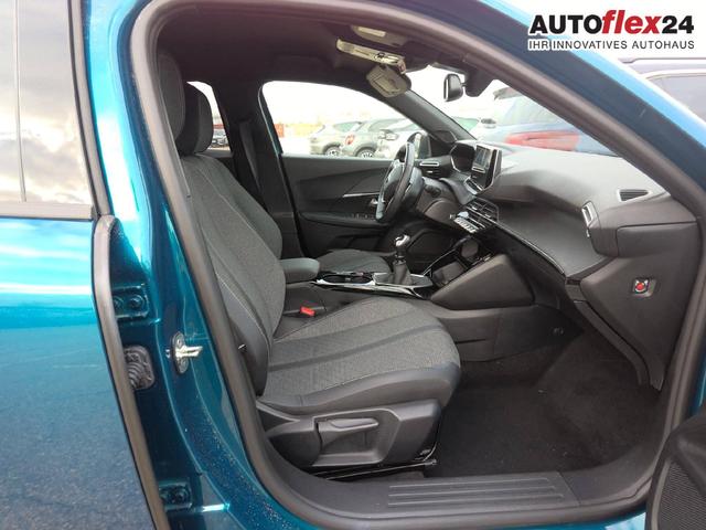 Peugeot 2008 Allure 1.2L 3-cylinder Gasoline 100hp S&S (6-speed manual) 