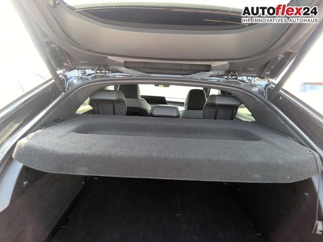 Peugeot 3008 GT Hybrid 145 (e-DCS6) 1.2L 