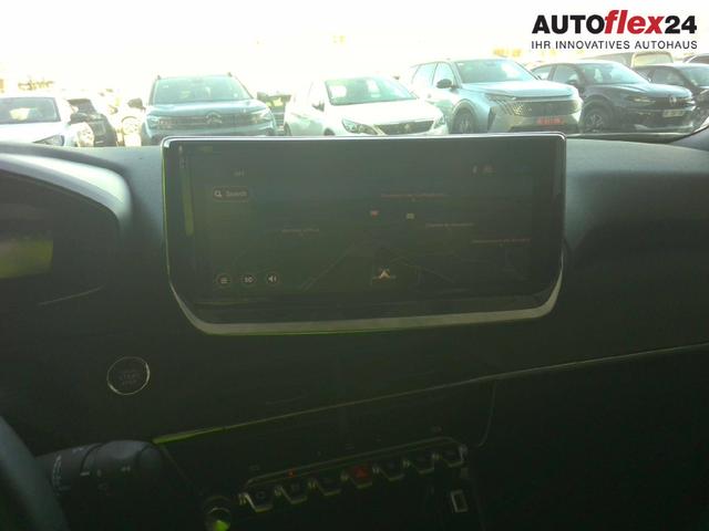 Peugeot 2008 Allure Hybrid 145 e-DCS6 (1.2L 3-cylinder) 