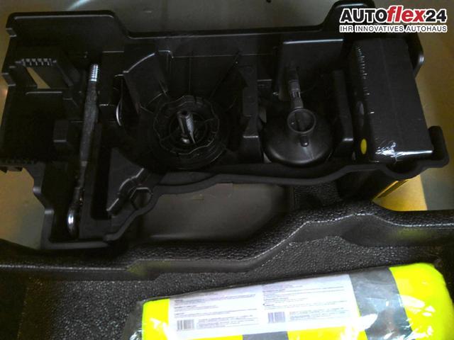 Peugeot 2008 Allure 100 S&S BVM6 