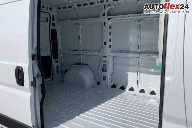 Vorlauffahrzeuge Peugeot Boxer Kastenwagen - 