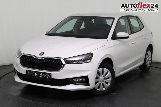 Vorlauffahrzeuge Skoda Fabia - Essence (Essence) 1.0 TSI 70kW (95 PS) 5-Gang Schaltgetriebe