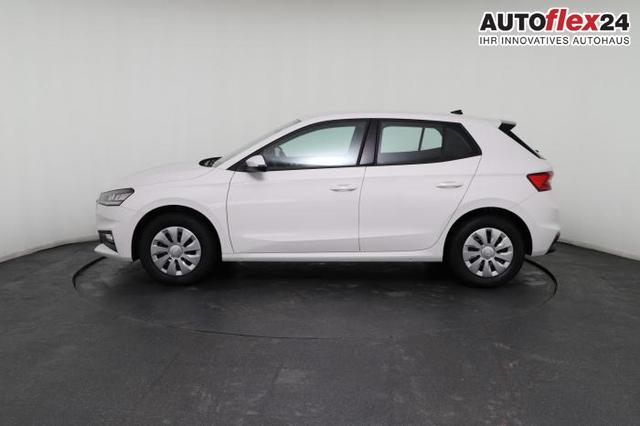 Skoda Fabia Essence (Essence) 1.0 TSI 70kW (95 PS) 5-Gang Schaltgetriebe 