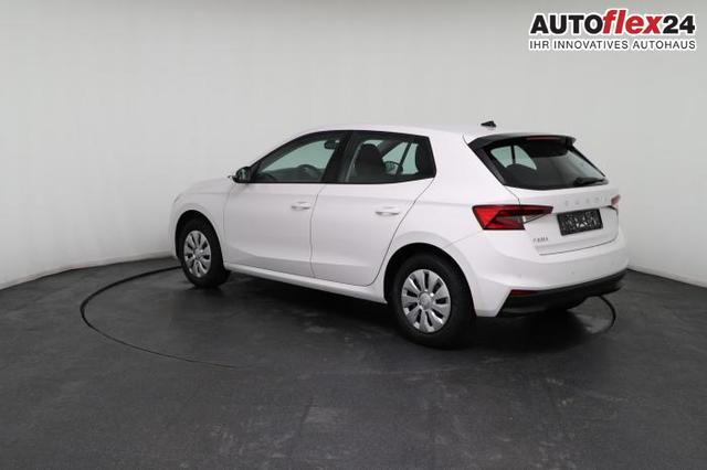 Skoda Fabia Essence (Essence) 1.0 TSI 70kW (95 PS) 5-Gang Schaltgetriebe 