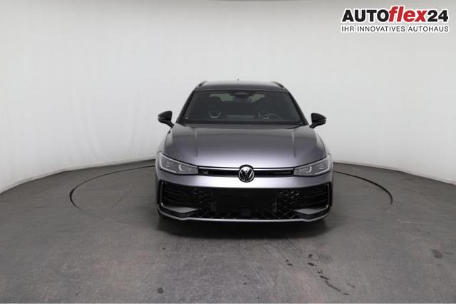 Vorlauffahrzeuge Volkswagen Passat Variant - R-Line (R-Line) 2.0 TSI 195kW (265 PS) 7-Gang DSG 4MOTION