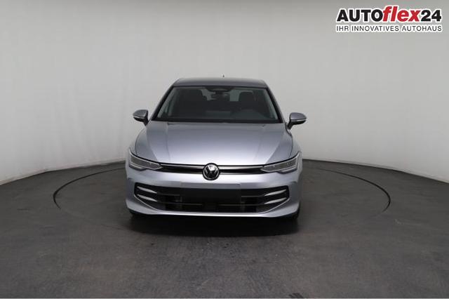 Vorlauffahrzeuge Volkswagen Golf - New Edition (New Edition) 1.5 TSI 110 KW (150 PS) 6-Gang Schaltgetriebe