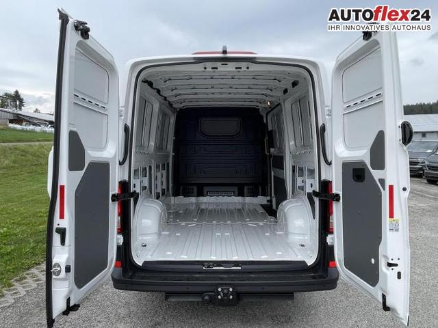 Volkswagen Crafter Kasten 30 L3H2 2.0 TDI 103kW (140 PS) 6-Gang-Schaltgetriebe 