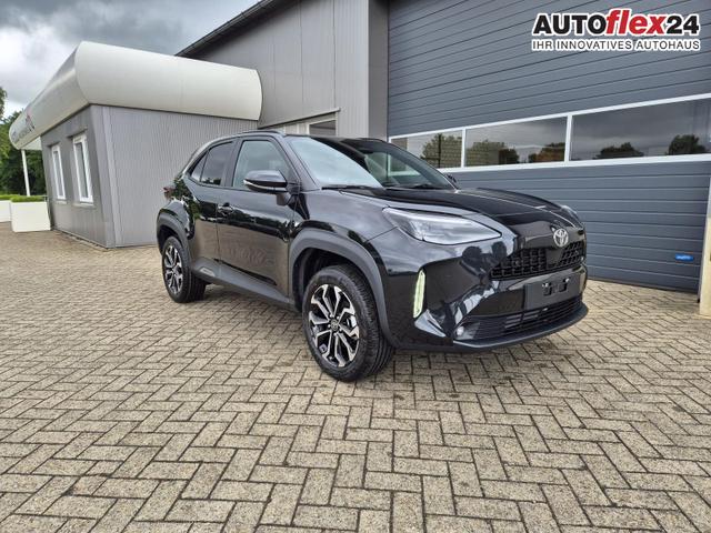 Toyota Yaris Cross 1.5VVT-iE 130PS Automatik Teamplayer Klimaautomatik Sitzheizung Lenkradheizung PDC v+h Rückf.Kamera 17-LM abged.Scheiben 2xKeyless DAB+ Bluetooth Touchscreen Apple CarPlay Android Auto 