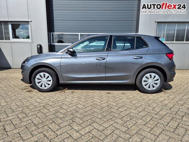 Zentrallager Skoda Fabia - 1.0 TSI 95PS Selection 5-türig Rückf.Kamera Parksensoren Sitzheizung Multifunktionslenkrad Klima Skoda-Radio Bluetooth Touchscreen Tempomat Nebelsch. Apple CarPlay   Android Auto