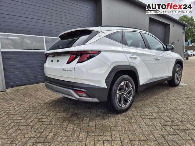 Hyundai TUCSON 1.6 T-GDI 160PS Sitzheizung Lenkradheizung Klimaautomatik Navi 12,3"-Touchscreen DAB+ wireless Apple CarPlay + Android Auto PDC v+h Rückf.Kamera 2xKeyless 17-LM 