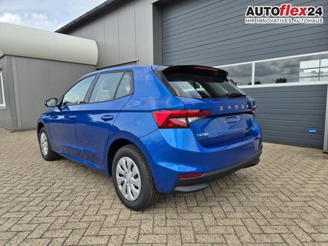 Vorlauffahrzeuge Skoda Fabia - 1.0 TSI 95PS Selection 5-türig Rückf.Kamera Parksensoren Sitzheizung Multifunktionslenkrad Klima Skoda-Radio Bluetooth Touchscreen Tempomat Nebelsch. Apple CarPlay   Android Auto