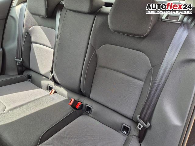 Skoda Fabia 1.0 TSI 115PS DSG Selection 5-türig Rückf.Kamera Parksensoren Sitzheizung Multifunktionslenkrad Klima Skoda-Radio Bluetooth Touchscreen Tempomat Nebelsch. Apple CarPlay + Android Auto 