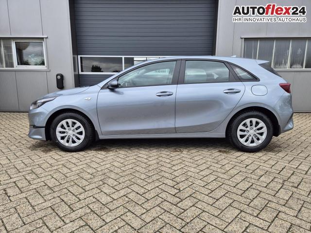 Vorlauffahrzeuge Kia II Ceed - Vision 1.5 T-GDi 140PS Automatik Klimaautomatik Alarmanlage Sitzheizung Lenkradheizung Navi PDC Rückf.Kamera Bluetooth Touchscreen Apple CarPlay Android Auto Tempomat