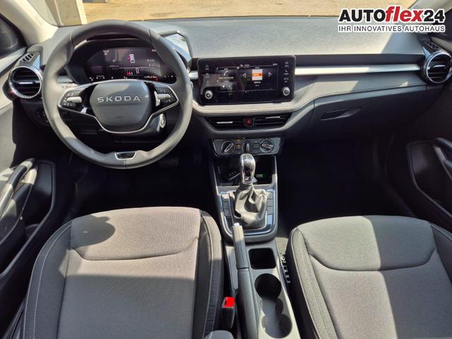 Skoda Fabia 1.0 TSI 115PS DSG Selection 5-türig Rückf.Kamera Parksensoren Sitzheizung Multifunktionslenkrad Klima Skoda-Radio Bluetooth Touchscreen Tempomat Nebelsch. Apple CarPlay + Android Auto 